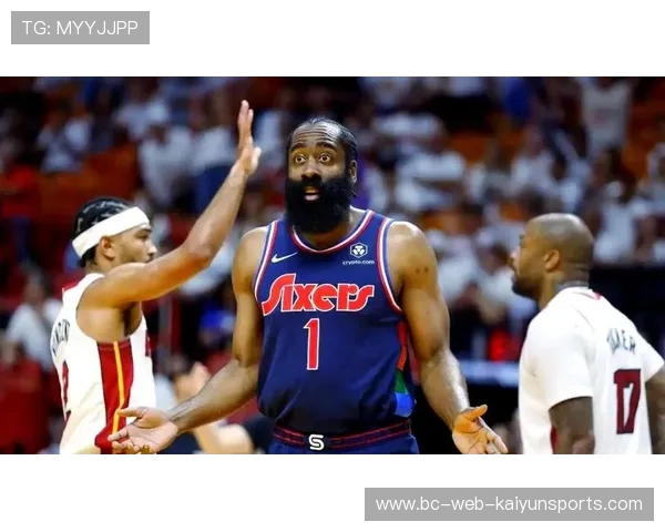 哈登精准传导发起进攻，76人在末节翻盘成功